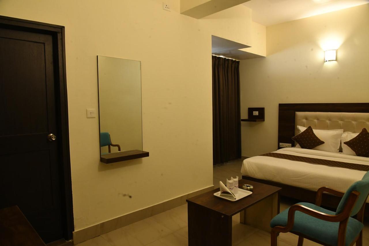 Advaitha Residency Otel Maisur Dış mekan fotoğraf